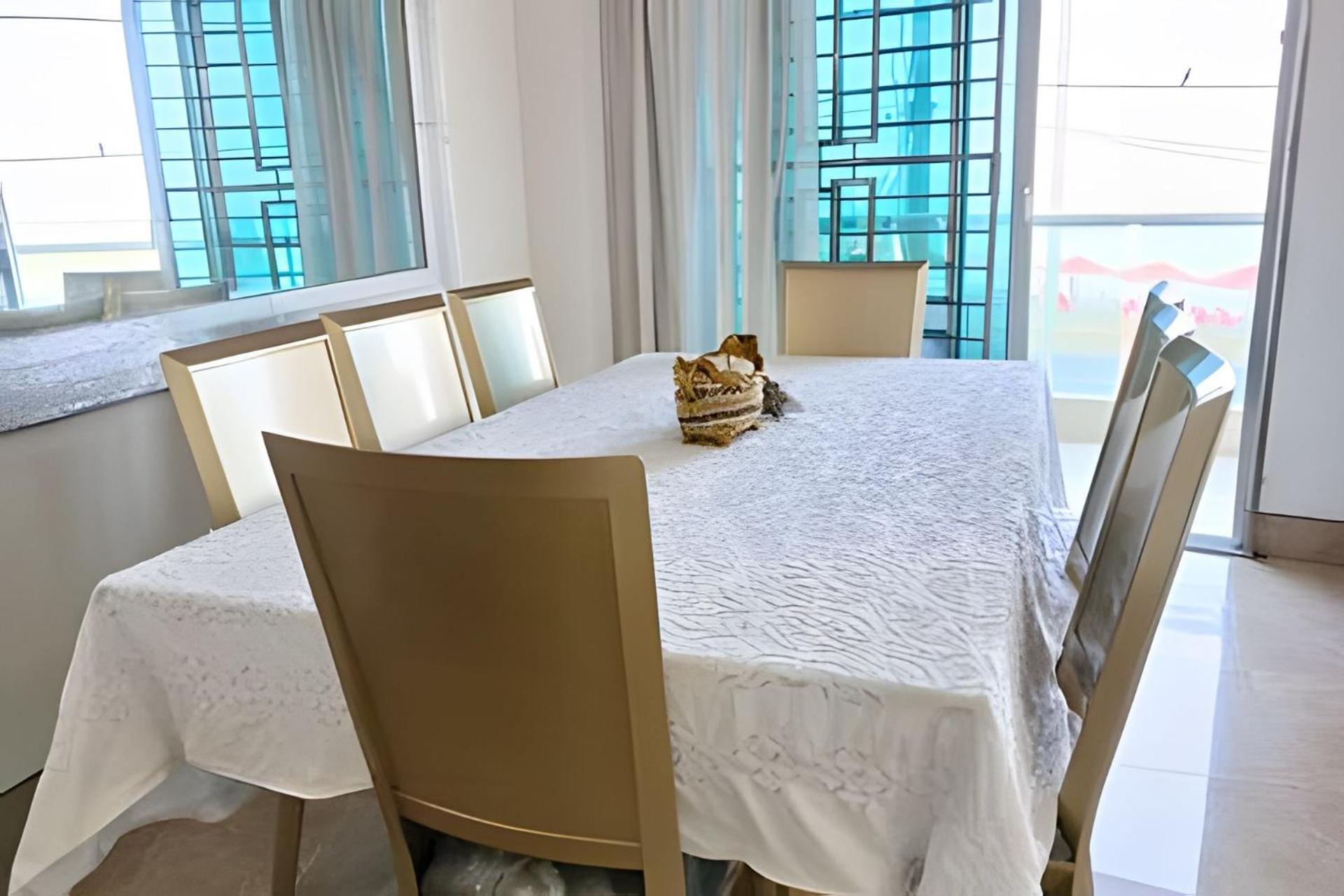 Duplex Frente Al Mar Cerca C.amurallada Apartment